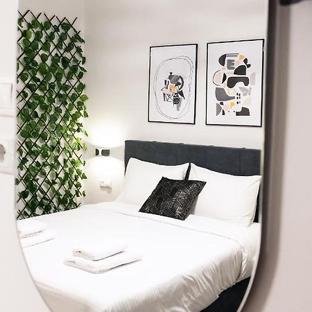 Stylish Apartment Салоники Экстерьер фото