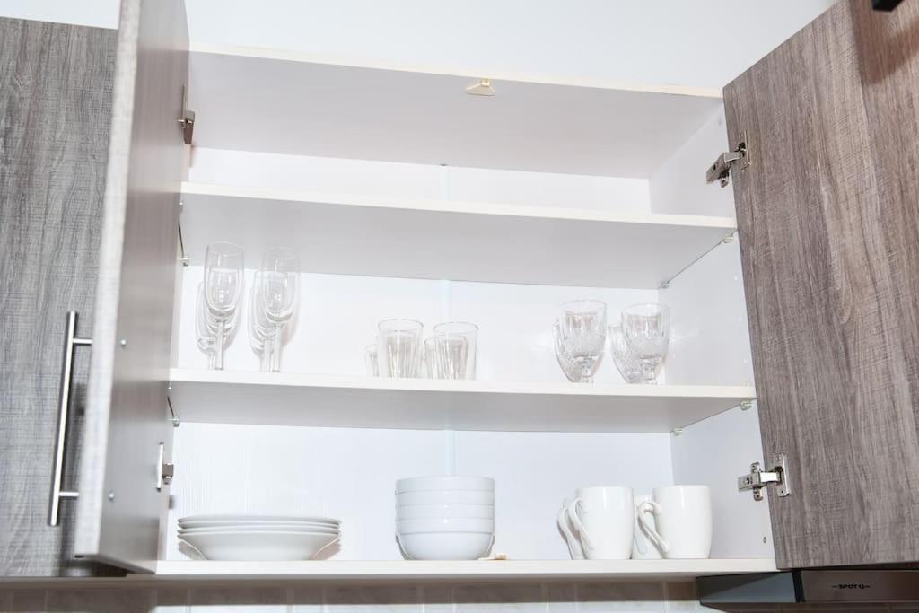 Stylish Apartment Салоники Экстерьер фото